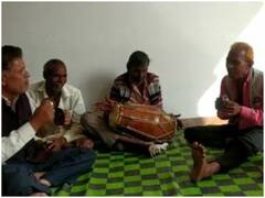 Sehore News: सीहोर में वैक्सीन लगवाने के लिए अनूठी पहल, ढोल-मजीरा बजाकर की जा रही अपील