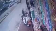 ડાંગઃ સાપુતારા-વધઈ માર્ગ પર બે બાઈક વચ્ચે ભયંકર અકસ્માત, જુઓ સીસીટીવી ફુટેજ