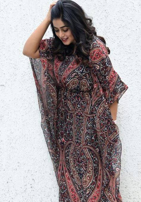 கத்தாழ கண்ணால குத்தாத நீ என்ன