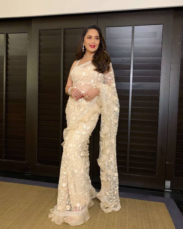 మాధురీ దీక్షిత్ అందమైన ఫోటోలు (Image credit: Madhuri Dixit /Instagram)