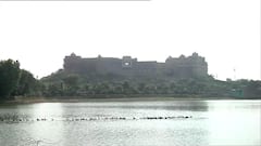 Vicky Kaushal और Katrina Kaif की शादी के लिए 100 लग्जरी कारें बुक, कहां उतरेगा हेलिकॉप्टर? कैसी है तैयारी, देखिए Venue की EXCLUSIVE तस्वीरें