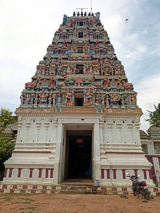 தஞ்சையில் மீட்கப்பட்ட 700 ஏக்கர் கோயில் நிலங்கள் விவசாயிகளுக்கு பொது ஏலம்