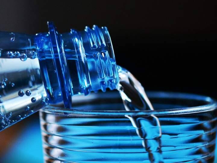 Is eight glasses of water a day enough? What happens if you drink too much? Water: రోజుకు ఎనిమిది గ్లాసుల నీళ్లు చాలా? ఎక్కువ తాగితే ప్రమాదమా?