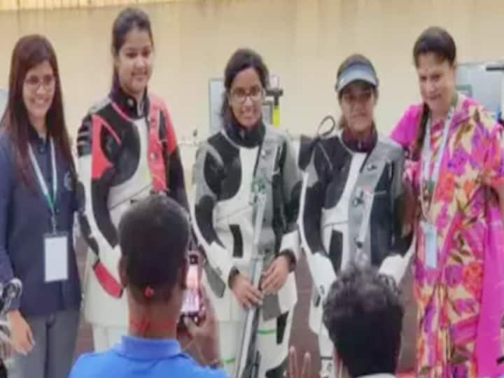 rajshree sancheti bags womens air rifle gold at shooting दिल्ली की Rajshree Sancheti का कमाल, राष्ट्रीय निशानेबाजी में महिला एयर राइफल का स्वर्ण पदक जीता