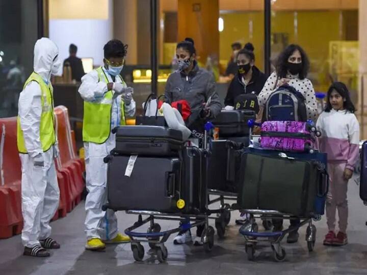 DGCA Guidelines DGCA issued revised guidelines for international flights coming to India ann DGCA Guidelines: विदेश से आने वाले यात्रियों के लिए DGCA की नई गाइडलाइंस, 14 दिनों की ट्रैवल हिस्ट्री की देनी होगी जानकारी