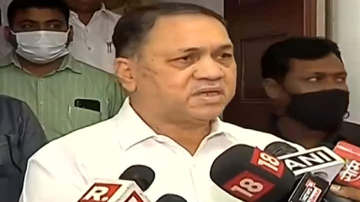 Maharashtra Home Minister Dilip Valse Patil demand action against sameer vankhede in Aryan khan drugs case Cruise Drugs Case: बढ़ सकती है समीर वानखेड़े की मुश्किलें, गृहमंत्री ने की कार्रवाई की मांग