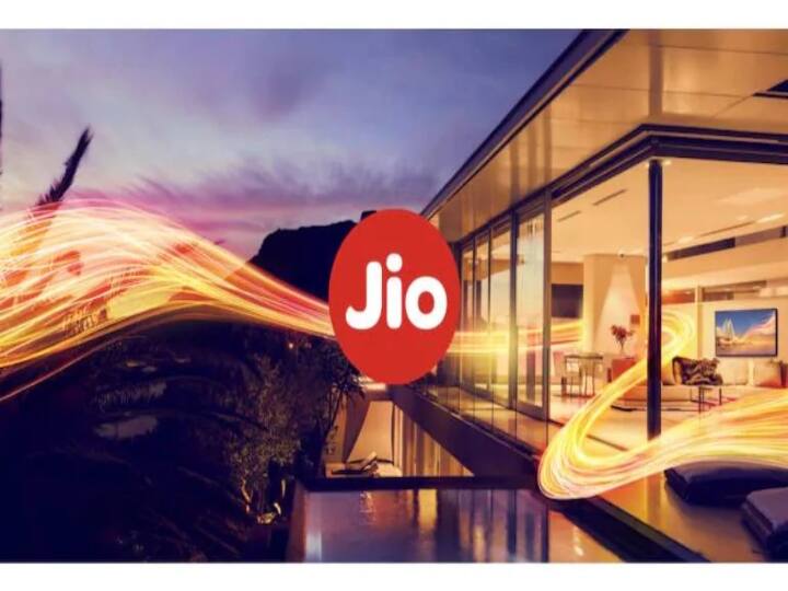 After JioPhone Next, Jio wants to go bigger! Know what's in store for us Jio | வேற லெவலில் களமிறங்கும் ஜியோ!  முதல்ல மொபைல்... இப்போ பெரிய லிஸ்ட்டே இருக்கு.. செக் பண்ணுங்க..