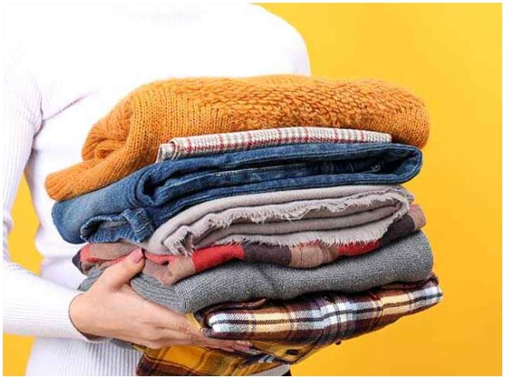 Hacks Follow These Tips to Clean Children's Clothes in Winter And Tips for Cleaning Children clothes Hacks: सर्दियों में बार-बार गंदे होते हैं बच्चों के कपड़े? इन तरीकों से आसानी से हो जाएंगे साफ