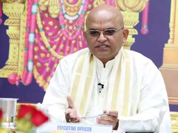TTD EO: తిరుమలకు వెళ్లే భక్తులకు ఇబ్బంది లేదు.. మెుదటి ఘాట్ రోడ్డులో వాహనాలు నడుస్తున్నాయి TTD EO: తిరుమలకు వెళ్లే భక్తులకు ఇబ్బంది లేదు.. మెుదటి ఘాట్ రోడ్డులో వాహనాలు నడుస్తున్నాయి