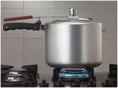 Kitchen Hacks: Cooker नहीं कर रहा ठीक से काम? अपनाएं ये टिप्स