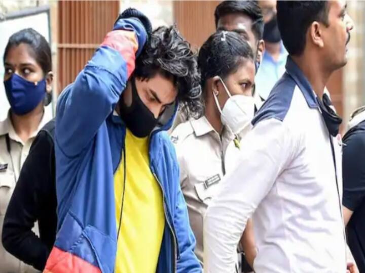 शाहरुख खान के बेटे आर्यन खान को अक्टूबर में स्वापक नियंत्रण ब्यूरो ने एक क्रूज पोत पर छापेमारी कर गिरफ्तार किया गया और मादक पदार्थ जब्त किए थे.