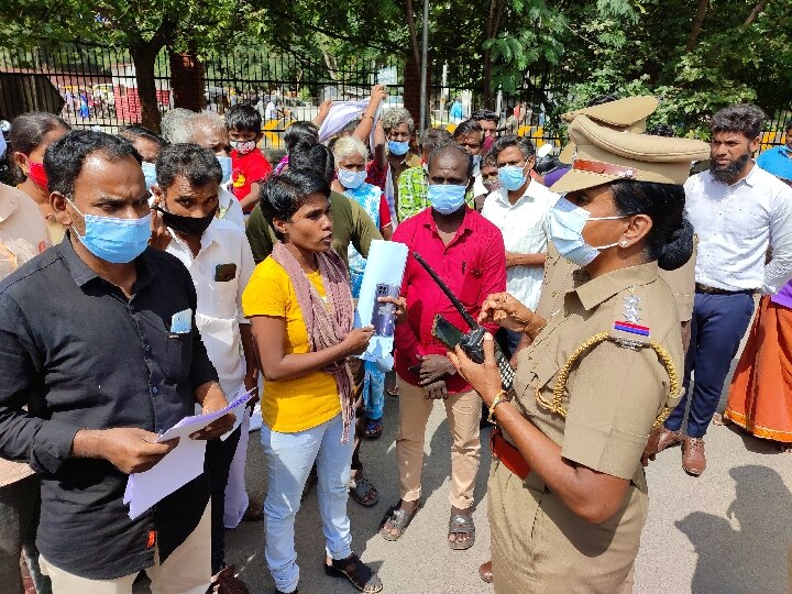 பாலியல் வன்கொடுமையால் பாதிக்கப்பட்ட சிறுமியை தரக்குறைவாக பேசியதாக போலீஸ் மீது புகார்