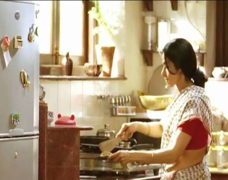 Tips for small businesses that homemakers can earn from home இல்லத்தரசிகள் வீட்டில் இருந்து சம்பாதிக்கலாம்: சிறு தொழில் செய்ய சில டிப்ஸ்!