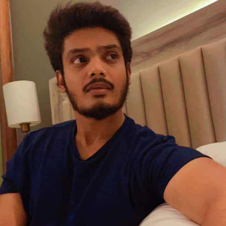 హ్యండ్ సమ్ హీరో ఆకాష్ పూరి లేటెస్ట్ పోటోలు(Courtesy:Akash Puri Instagram)