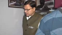 Dehradun: Major Chitresh Bisht के परिजनों से मिलने पहुंचे CM Dhami | Hindi News