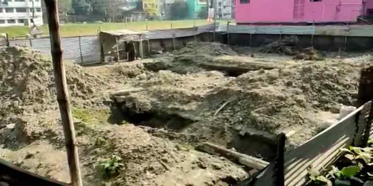Sonarpur Complaint in the municipality against illegal construction, allegations of assault on the couple against the promoter Sonarpur Attack: বেআইনি নির্মাণের বিরুদ্ধে পুরসভায় নালিশ, দম্পতির ওপর হামলার অভিযোগ প্রোমোটারের বিরুদ্ধে
