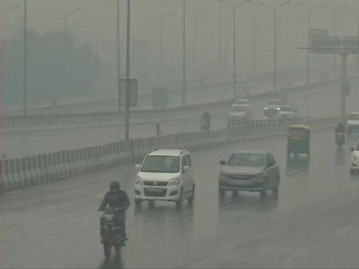 Know Delhi-NCR Weather Report of Today and December Month Delhi-NCR Weather Forecast of December: दिसंबर में दिखेंगे दिल्ली में मौसम के कई रंग, धूप, बारिश के साथ-साथ पड़ेगी जोरदार ठंड, प्रदूषण भी होगा कम