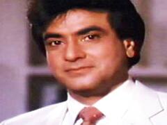 90 के दशक के ये हैं बॉलीवुड के सुपरहिट डांसर, दर्शकों को आज भी याद है इनके देसी डांस