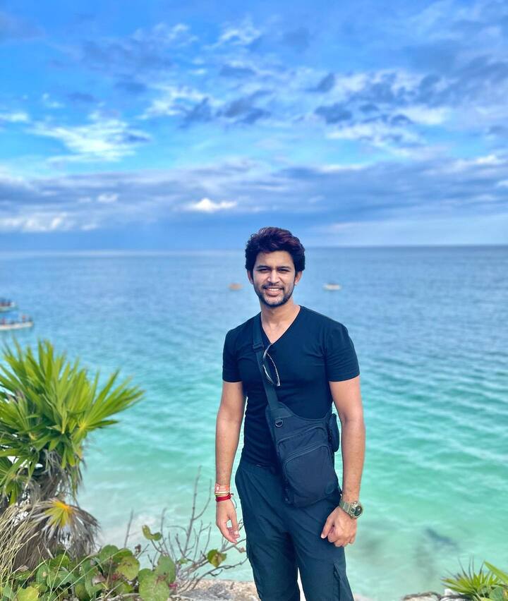 శేఖర్ కమ్ముల సినిమా ‘లైఫ్ ఈజ్ బ్యూటిఫుల్’సినిమాతో తెలుగు ఇండస్ట్రీలో అడుగుపెట్టాడు అభిజిత్ దుద్దల. (Image credit: Abhijeeth/Instagram)