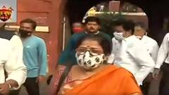 KMC Election 2021: 'প্রার্থীপদ দিয়েও কেড়ে নেওয়া হয়েছে!', TMC-র অস্বস্তি বাড়িয়ে নির্দল মনোনয়ন জমা তনিমার। Bangla News