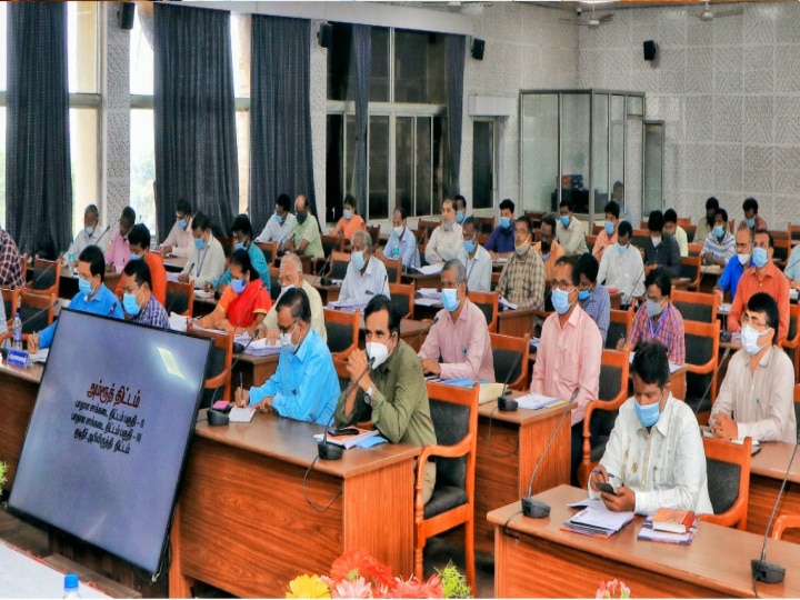 ‛எங்க ஏரியாவுல நடக்க முடியல சார்...’ சேறு சகதி குறித்து அமைச்சர் துரைமுருகன் பேட்டி!