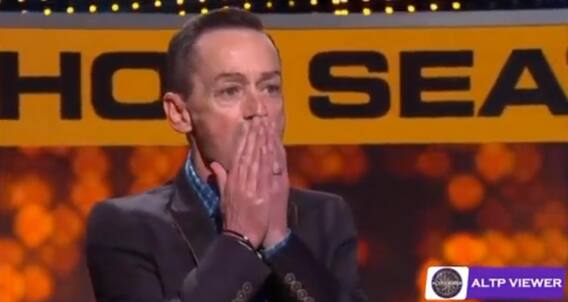 Video: ਟੀਵੀ ਸ਼ੋਅ 'ਚ ਜਿੱਤੇ 7 ਕਰੋੜ 50 ਲੱਖ, ਫਿਰ ਵੀ ਫੁੱਟ-ਫੁੱਟ ਕੇ ਰੋਣ ਲੱਗਾ, ਜਾਣੋ ਕਿਉਂ Video: ਟੀਵੀ ਸ਼ੋਅ 'ਚ ਜਿੱਤੇ 7 ਕਰੋੜ 50 ਲੱਖ, ਫਿਰ ਵੀ ਫੁੱਟ-ਫੁੱਟ ਕੇ ਰੋਣ ਲੱਗਾ, ਜਾਣੋ ਕਿਉਂ