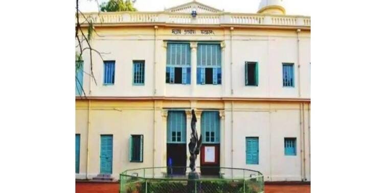 Visva-Bharati Reopen: Visva-Bharati was opened for the students following the Covid rules Visva-Bharati Reopen: কোভিড বিধি মেনে বিশ্বভারতীর দরজা খুলল পড়ুয়াদের জন্য