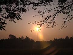 Kolkata Weather Update : শীতের পথে কাঁটা ! উইকএন্ড ভাসবে বৃষ্টিতে?