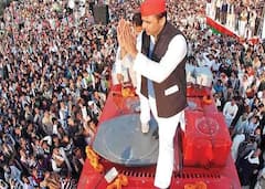 Mission 2022: Banda पहुंचे Akhilesh Yadav, SP की Vijay Rath Yatra शुरू