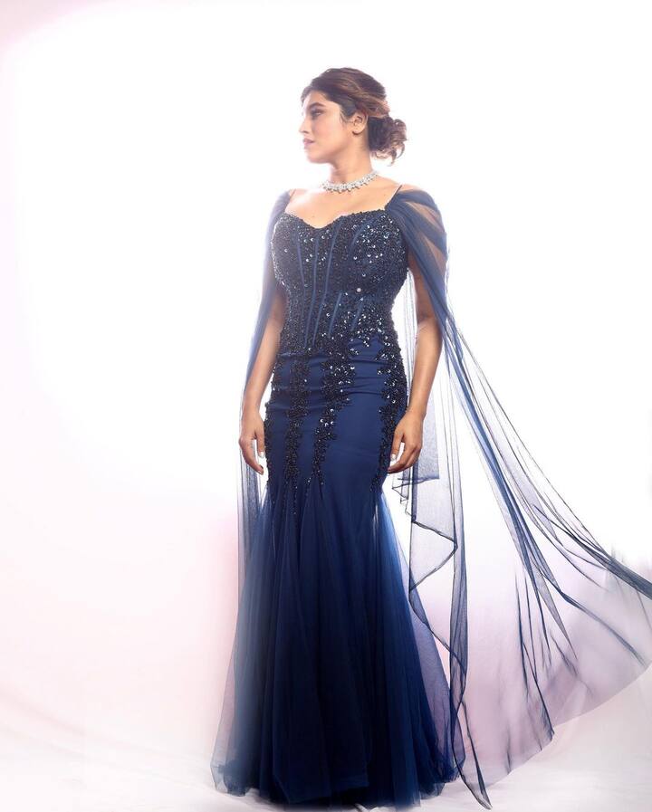 'पिंजरा' मालिकेतून घराघरांत पोहोचलेली अभिनेत्री संस्कृती बालगुडेचं फोटोशूट नेहमीच नेटकऱ्यांसाठी चर्चेचा विषय ठरतो. (Photo : @sanskruti_balgude_official/IG)