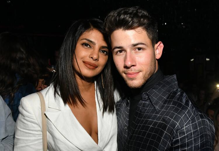 Priyanka Chopra talks about how Nick Jonas flied to London from Los Angeles just to have dinner with her என் கூட உட்கார்ந்து சாப்பிட பறந்து வந்தார்.. கணவர் நிக்கைப் புகழும் ப்ரியங்கா..