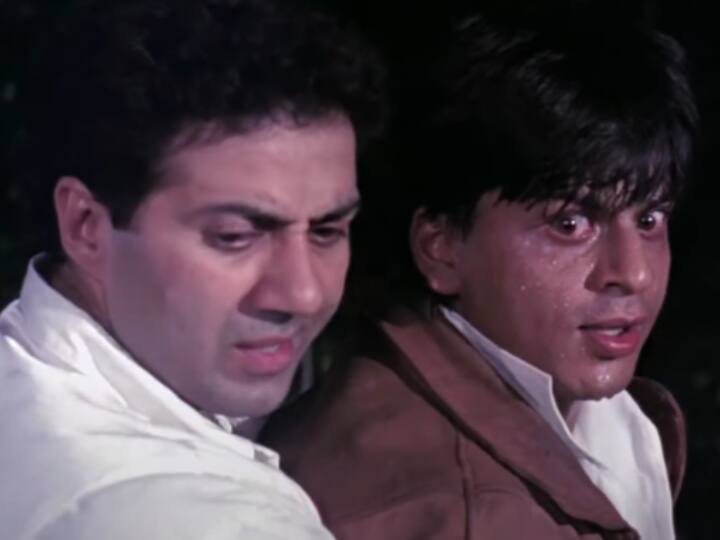 साल 1993 में आई फिल्म डर में अभिनेता सनी देओल, शाहरुख खान और जूही चावला लीड रोल में थे. इस फिल्म में शाहरुख खान निगेटिव किरदार में थे लेकिन उन्होंने अपने रोल को इतने बेहतरीन तरीके से निभाया कि वो सनी देओल पर भारी पड़ गए थे.