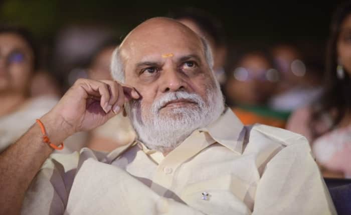 Raghavendra Rao's tweet on Ticketing System Raghavendra Rao: 'ఇలా చేస్తే ఆన్లైన్ దోపిడీ ఆగదు..' టికెట్ రేట్ ఇష్యూపై దర్శకేంద్రుడి రెస్పాన్స్..