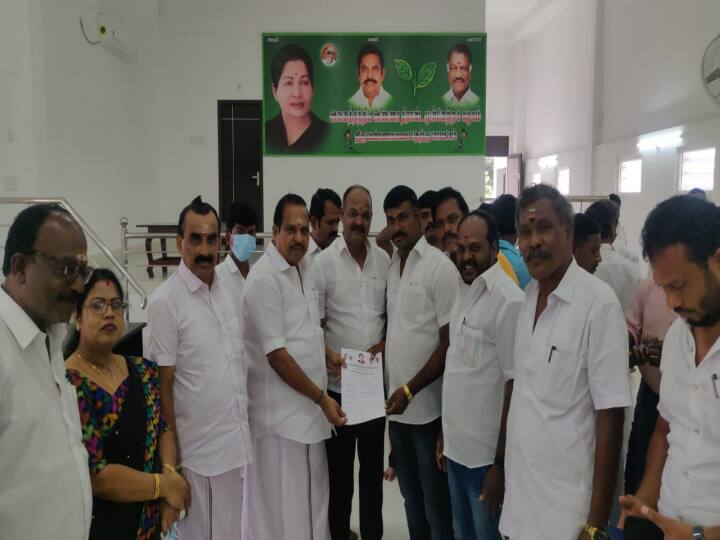 Thiruvannamalai municipal election: AIADMK was not interested ‛அய்யய்யோ... எனக்கு சீட்டு வேண்டாம்...’ திருவண்ணாமலையில் ஓட்டம் பிடித்த அதிமுகவினர்; கடுப்பான மாஜி அமைச்சர்!