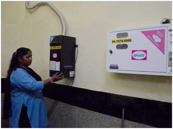 Sanitary Napkin Dispensing Machine: मध्य रेलवे के मुंबई मंडल स्टेशनों पर लगाई गई 50 वेंडिंग मशीनें, अब 5 रुपए में मिलेगा लाभ