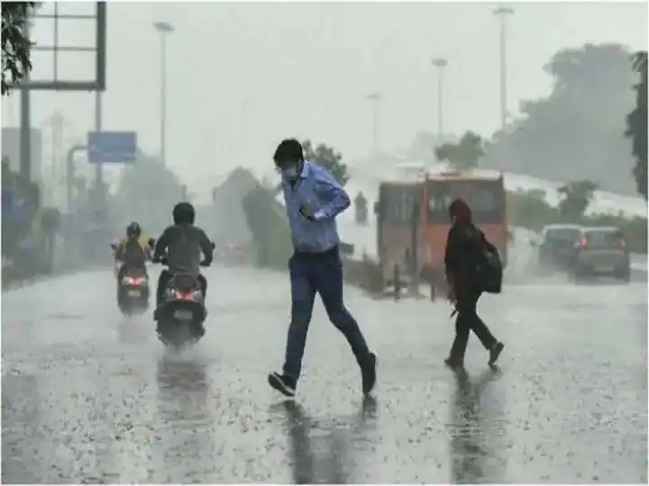 There may be snowfall in these areas of Uttarakhand know the weather condition for the next few days here ANN Uttarakhand Weather Update: उत्तराखंड के इन इलाकों में हो सकती है बर्फबारी, यहां जानें अगले कुछ दिनों के मौसम का हाल