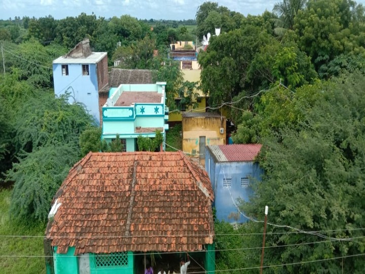 நெல்லை: வடக்கு கழுவூரில் தரைப்பாலத்தை மூழ்கடித்த வெள்ளம் - மக்களின் இயல்பு வாழ்க்கை பாதிப்பு