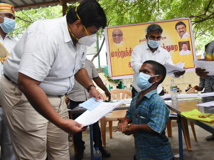 ஜோதிமணி எம்.பியின் புகாருக்கு  முற்றுப்புள்ளி - கரூர் ஆட்சியரை பாராட்டி மாற்றுத்திறனாளிகள் கடிதம்