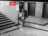 Watch: మళ్లీ చెడ్డీ గ్యాంగ్ హల్ చల్.. ఉలిక్కిపడ్డ అపార్ట్‌మెంట్ వాసులు, చోరీకి ఎలా నక్కి నక్కి వస్తున్నారో చూడండి