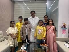 PHOTO: सारेगमप लिटिल चॅम्प्सने घेतली राज ठाकरेंची भेट, महाअंतिम सोहोळ्याआधी घेतले आशीर्वाद!