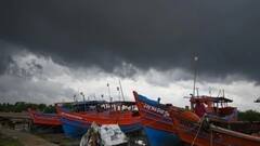 Gujarat Boat Capsize: গুজরাতের সোমনাথ উপকূলে ১৩-১৫টি নৌকা ডুবে যাওয়ার আশঙ্কা, নিখোঁজ ৮-১০ জন মৎস্যজীবী | Bangla News