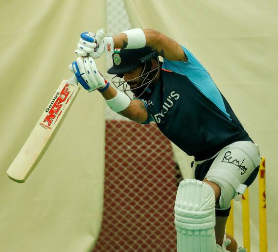 विराटसेना वानखेडेत दाखल