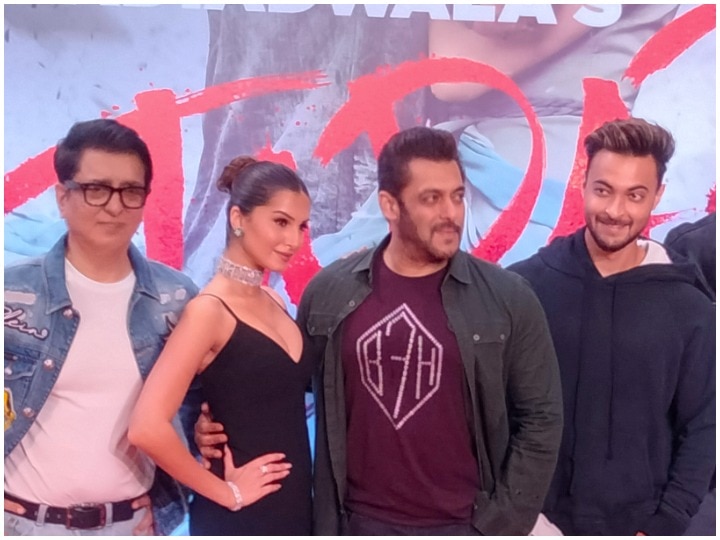 Tadap Movie Premiere: Tara Sutaria और Ahan Shetty की 'Tadap' के प्रीमियर पर Salman Khan संग पहुंचीं बॉलीवुड और क्रिकेट जगत की बड़ी हस्तियां