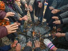 उत्तर भारत पर ठंड की मार, कहीं जीरो विजिबिलिटी, कहीं अलाव का सहारा, देश भर में सर्दी ऐसे ढा रही सितम