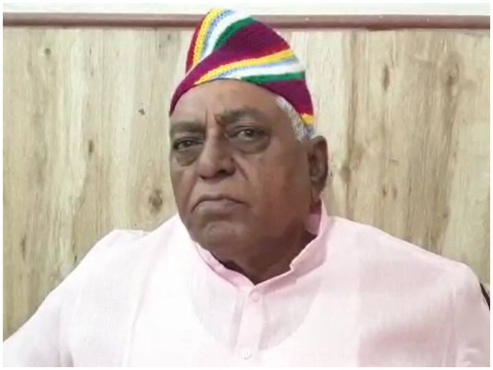Jodhpur News can 2 drops of lemon juice in nose cure covid 19 former minister Devi Singh Bhati statement ANN Jodhpur News: बीजेपी नेता की अजीबो-गरीब दलील- नाक में नींबू रस डालने से भाग जाएगा कोरोना