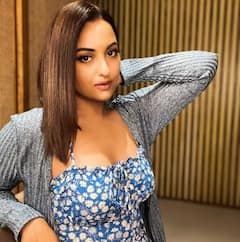 Sonakshi Sinha Photos: దబాంగ్ బ్యూటీ సోనాక్షి… సల్మాన్ ఫ్యామిలీ మెంబర్ గా మారబోతోందా...!
