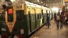 Cyclone Jawad Updates: ঘূর্ণিঝড়ের আশঙ্কায় বাতিল আপ-ডাউন মিলিয়ে ৫৩টি ট্রেন । Bangla News