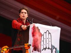 UP Election: मोदी-योगी पर हमला, अखिलेश-मायावती को खरी-खरी, जानें मुरादाबाद में क्या बोलीं Priyanka Gandhi