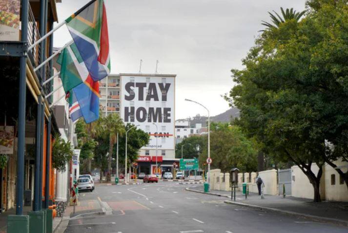 Lockdown News: Due to Omicron variant  South Africa imposes level 1 lockdown check details Lockdown in South Africa: ઓમિક્રોનનો કહેર, આ દેશમાં લગાવાયું લોકડાઉન, સડકો પર છવાયો સન્નાટો