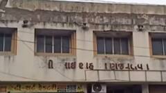 ભાવનગર: 15 ઇમારતો જર્જરિત હાલતમાં, શોપિંગ સેન્ટરોની હાલત ખંડેર, જુઓ ગુજરાતી ન્યુઝ